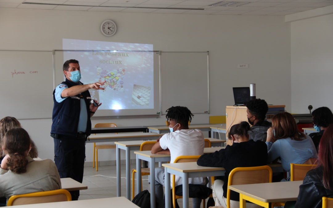 Intervention au lycée de la Maison de Protection des Familles le 20 et 21 septembre